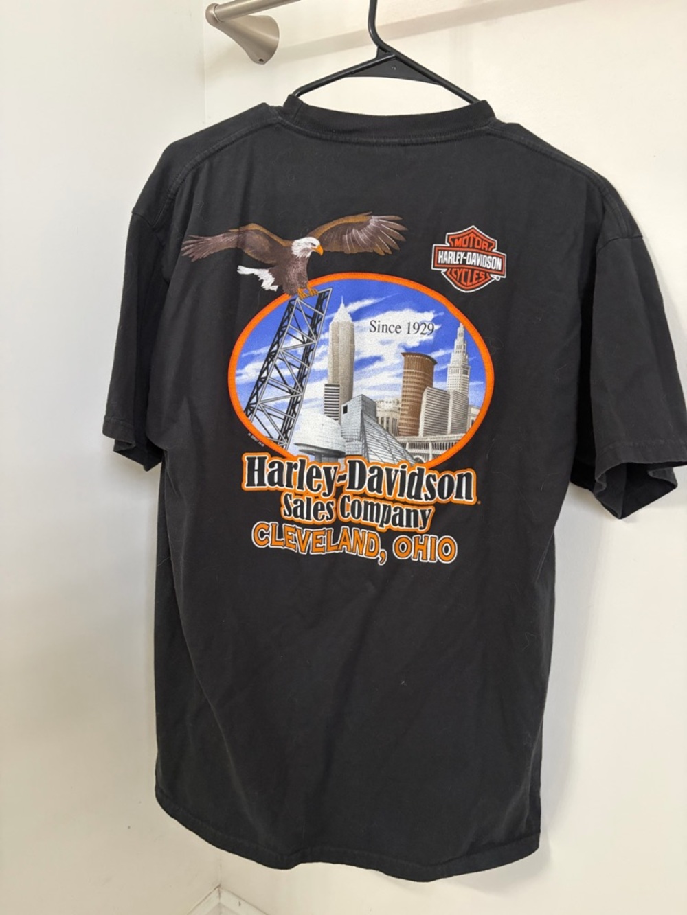 Harley-Davidson Black Short Sleeve Tee with Retro American‎ Classics Graphic - Picture 4 of 5